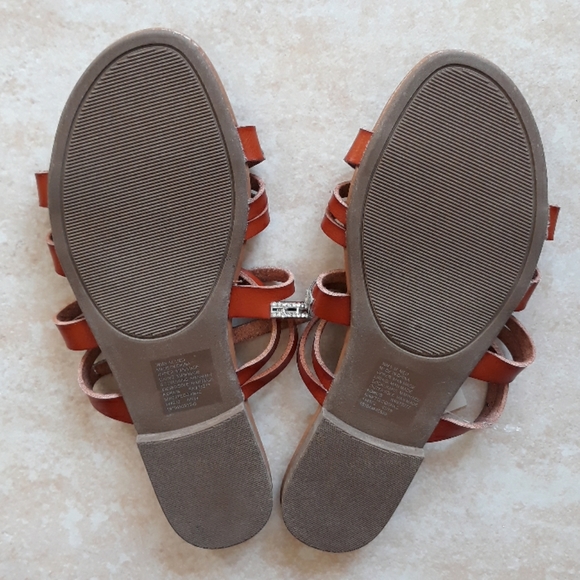 2x*Host Pick*SO fancy slip on sandals - Picture 4 of 5